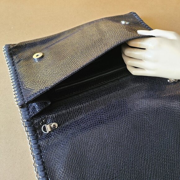 Rocker Clutch Purse - Picture 5 of 7